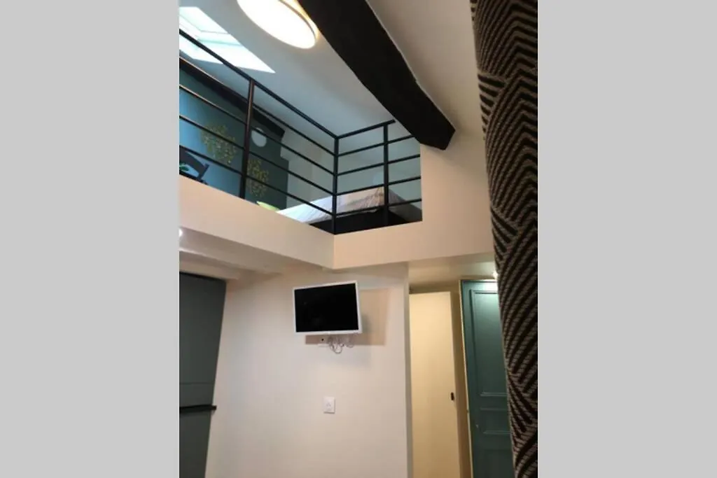Charming Studio Michel Lecomte Paris 75003 Apartment